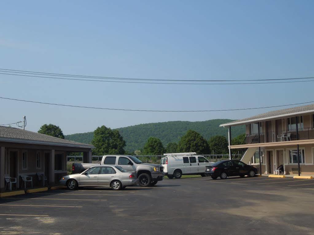 Travel Inn Horseheads Exterior foto